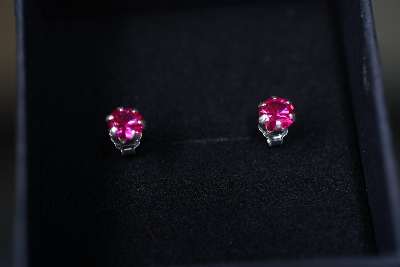 Ruby Ohrringe
