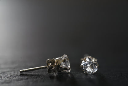 White Sapphire Ohrringe